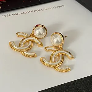 イヤリング・ピアス