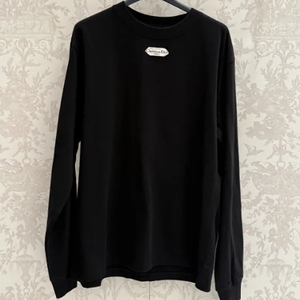 流行り廃りのない【シンプルで使える】ディオール Paris ロング Tシャツ 543J609A0847