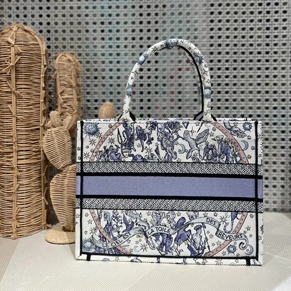 ディオール Lucky ディオール Book Tote バッグ ミディアム M1296ZEKN