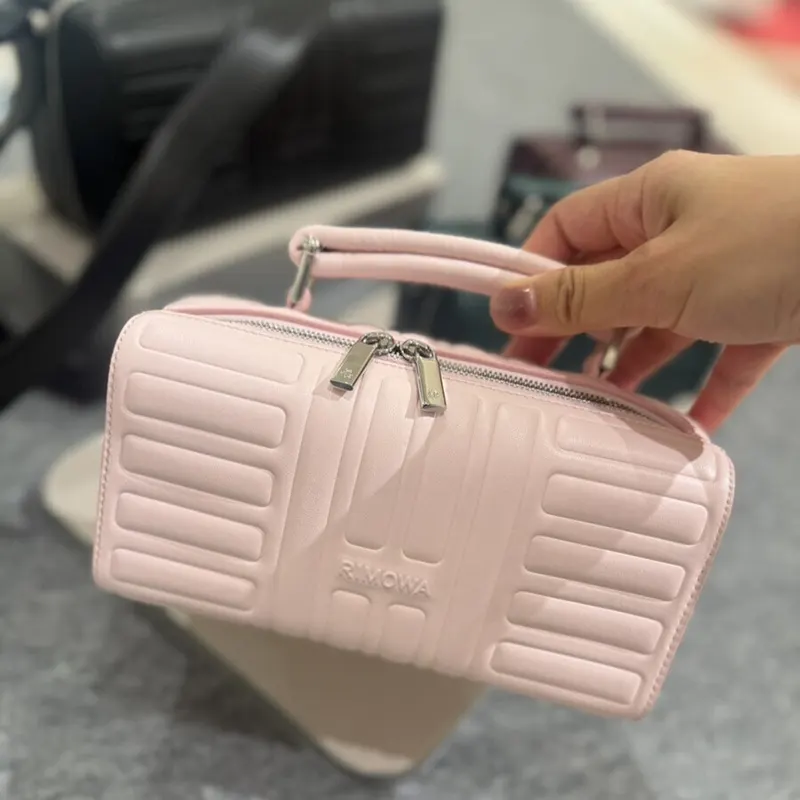 早い者勝ち並行輸入品 リモワ レザー 2WAY グルーヴ クロスボディバッグ スモール 5色 rmw521414