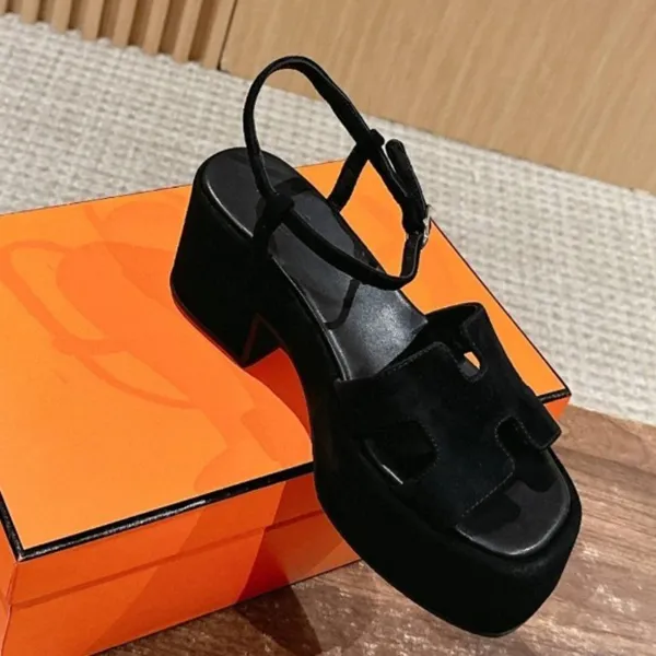 使い勝手の上手☆【魅せる脚長効果】エルメス ジャム 7.5cm 厚底サンダル コピー H242124Z 02370